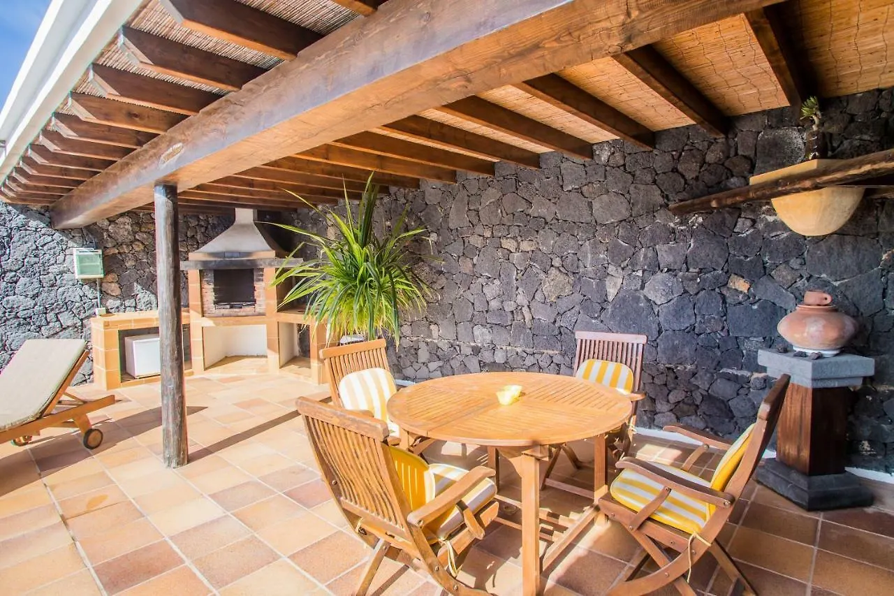 A2 Casas Y Villas Juani Y Juan Lanzarote Tao Tatil Evi